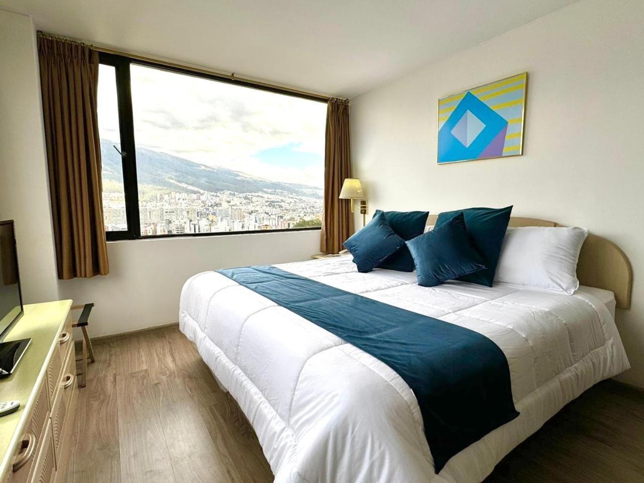 Stanford Suites Hotel Quito Exterior foto